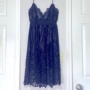BCBGMAXAZRIA Black Silk Embroidered Backless Party Dress M